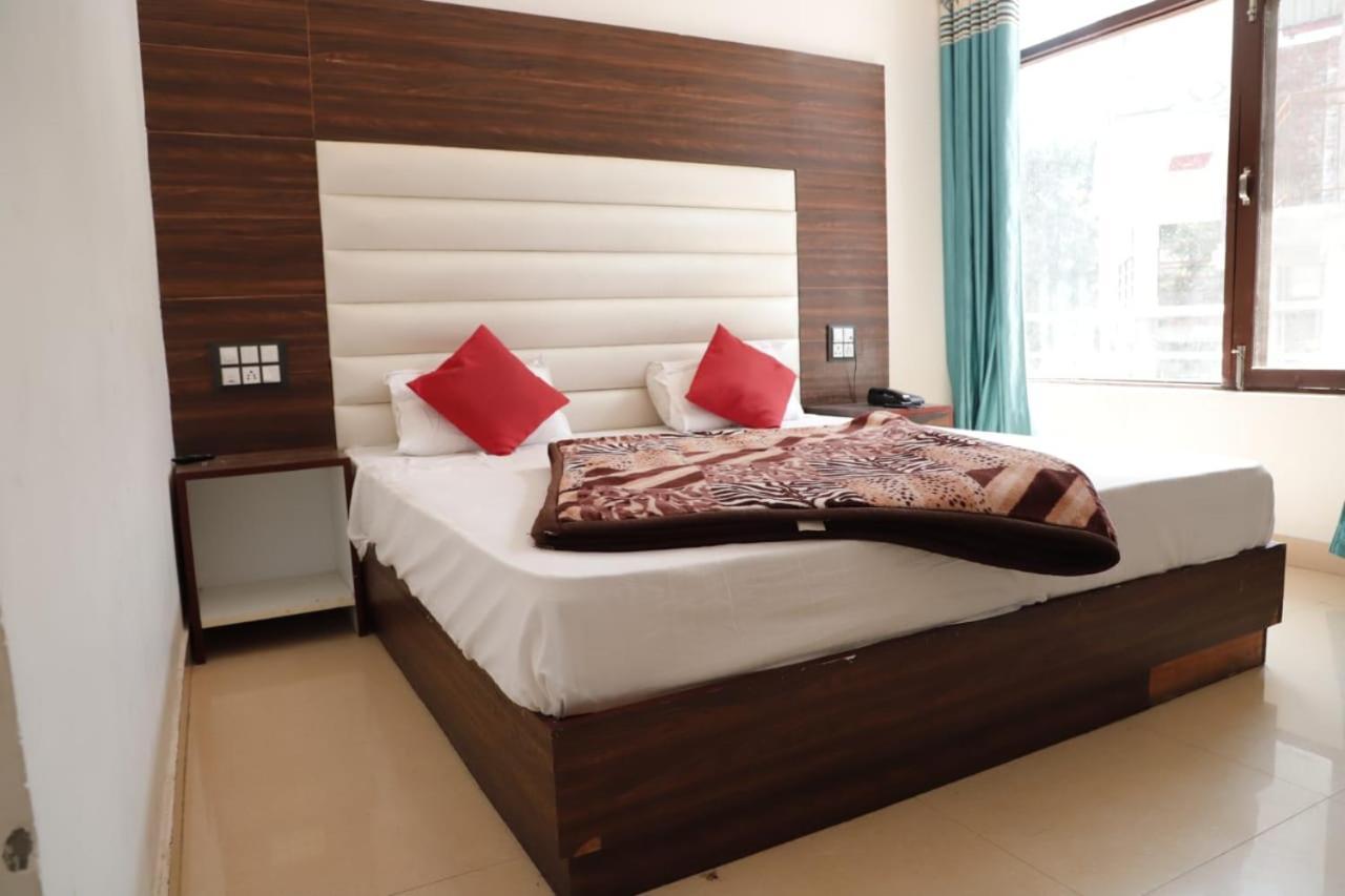 Rahul Hotel & Restaurant Mussoorie Exterior photo