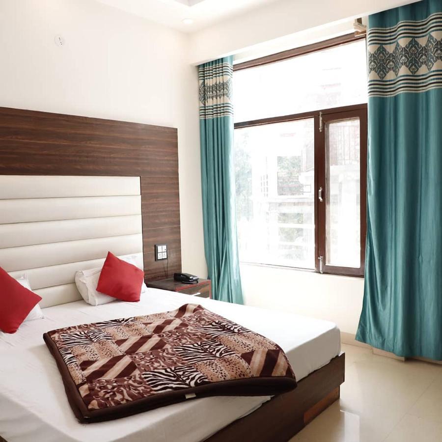 Rahul Hotel & Restaurant Mussoorie Room photo