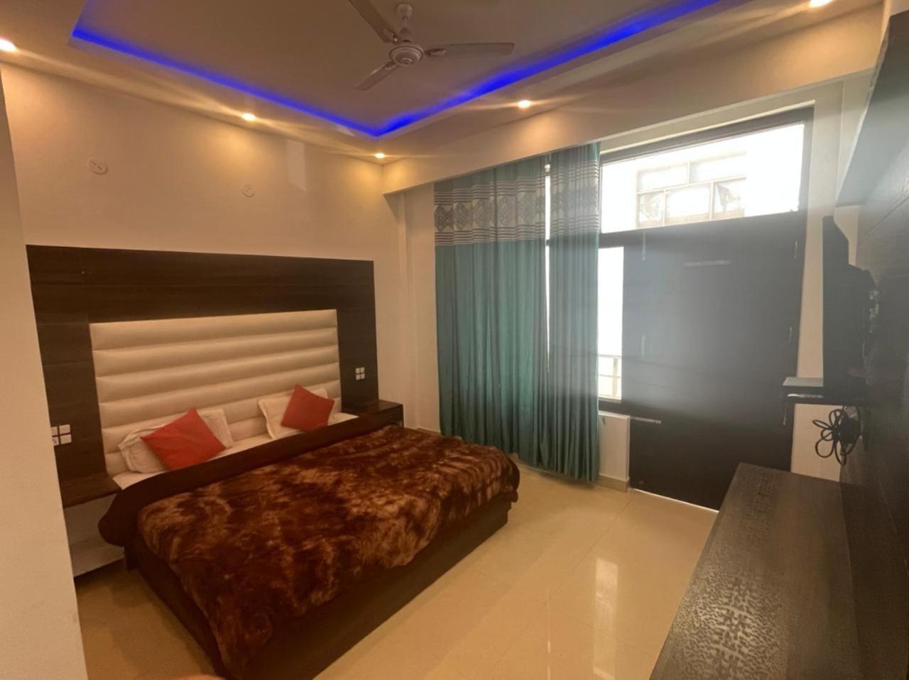 Rahul Hotel & Restaurant Mussoorie Exterior photo