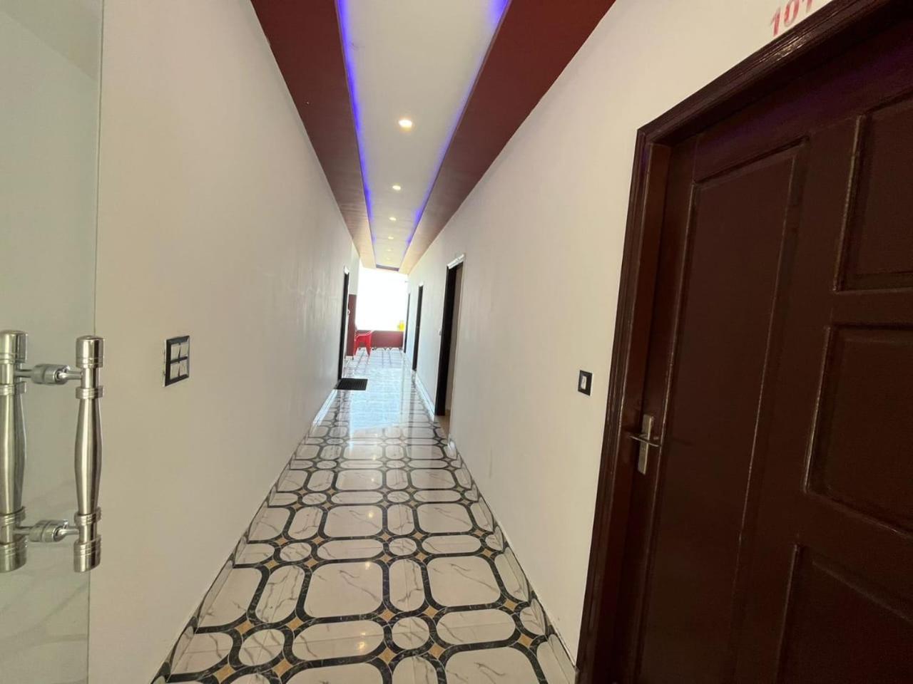 Rahul Hotel & Restaurant Mussoorie Exterior photo