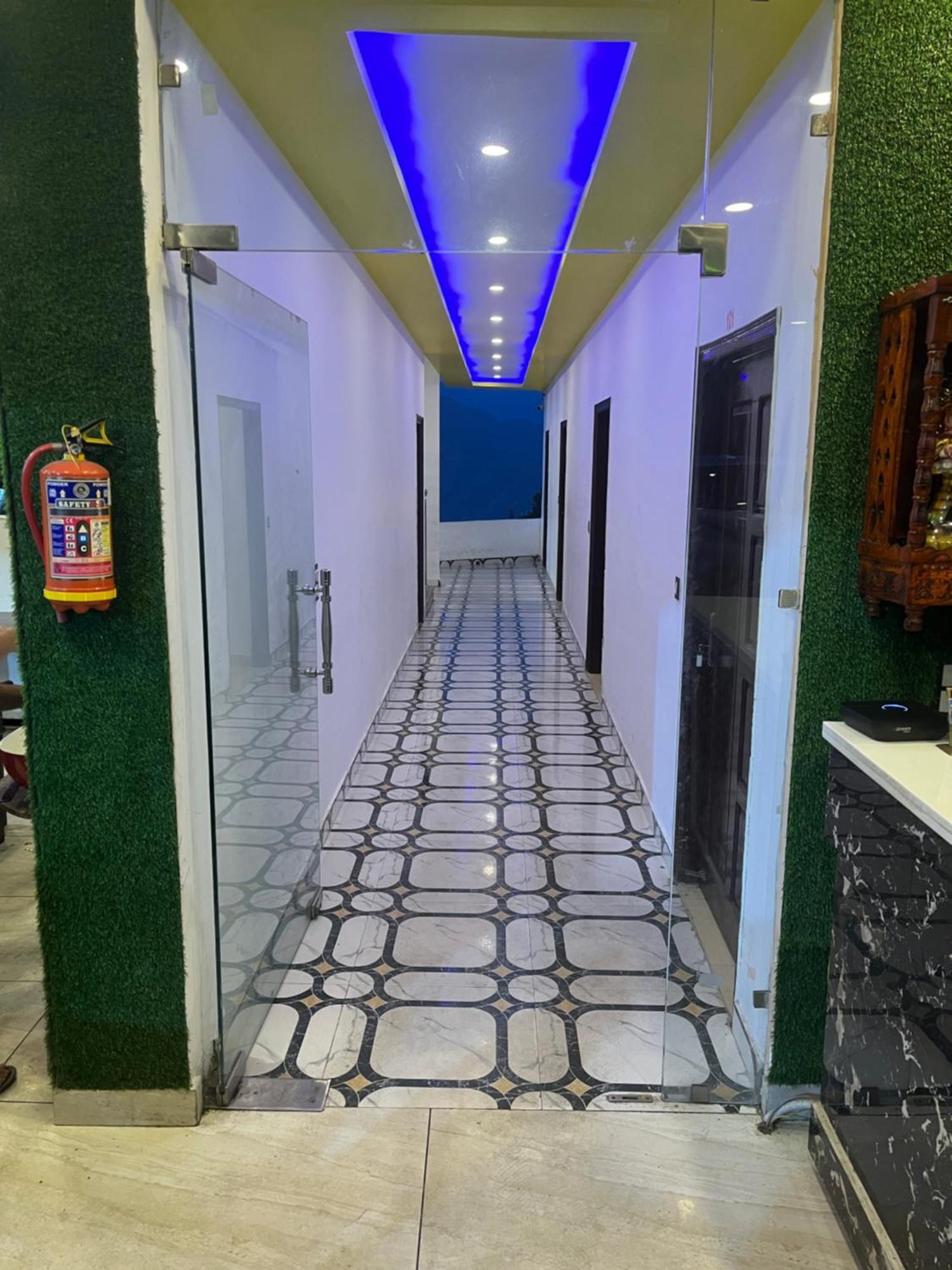 Rahul Hotel & Restaurant Mussoorie Exterior photo