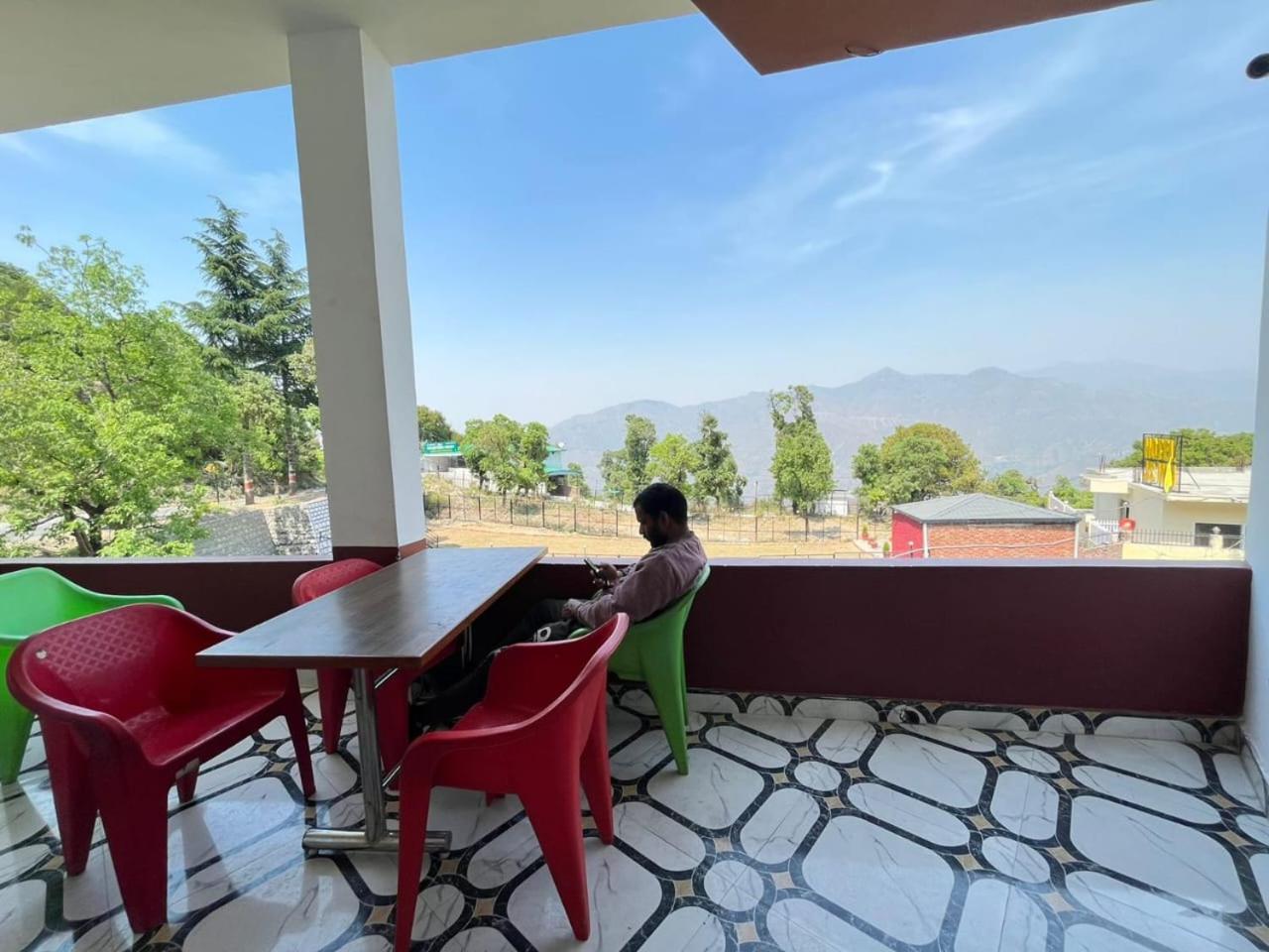 Rahul Hotel & Restaurant Mussoorie Exterior photo